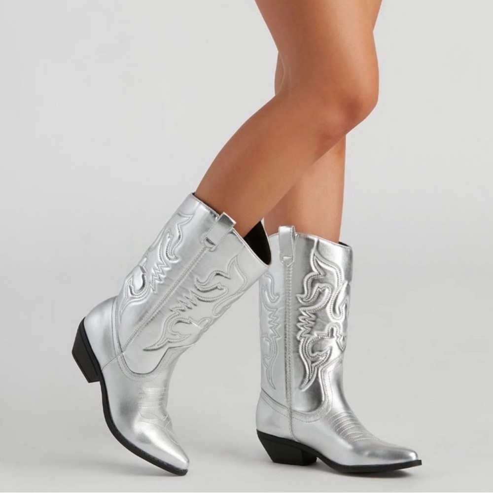 New Soda Silver Cowboy Boots - Picture 3 of 11